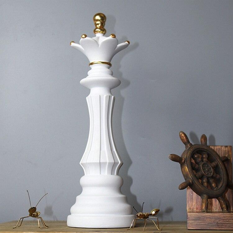 White decorative chess king