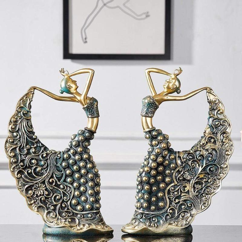 2 Peacock Dancers Decorative pieces